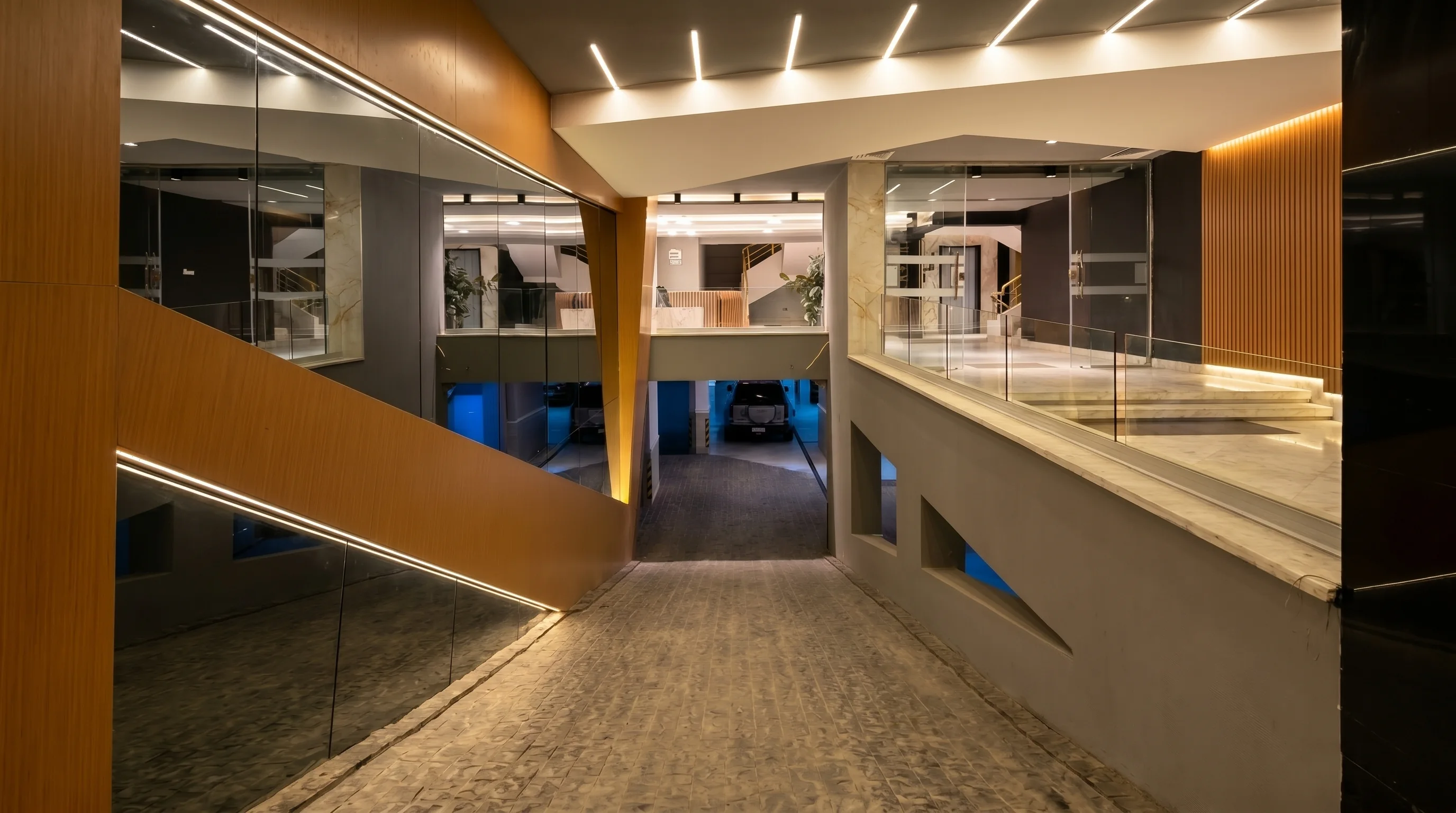 Heritage 432 garage-connected access ramp