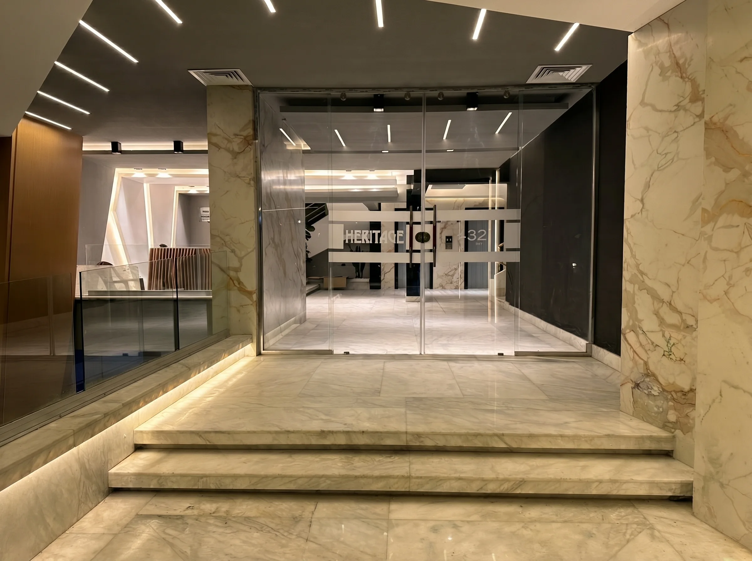 Heritage 432 glass arrival threshold