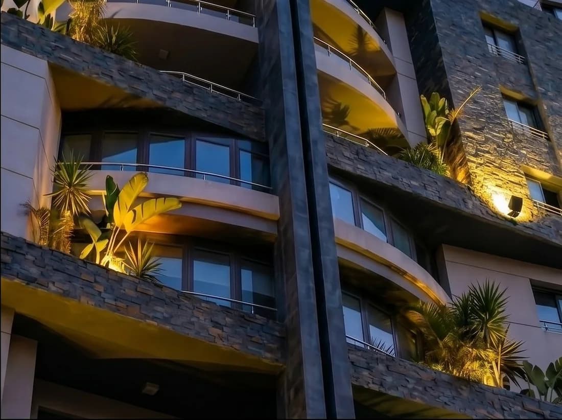 Heritage Welson balcony rhythm